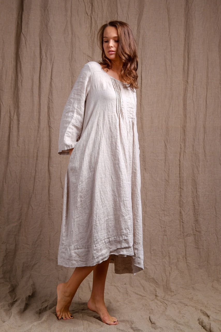 Three-Quarter Sleeve Pintuck Dress (2101) Three-Quarter Sleeve Pintuck Dress (2101)